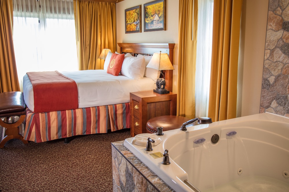 Westgate Smoky Mountain Resort & Spa - photo 23