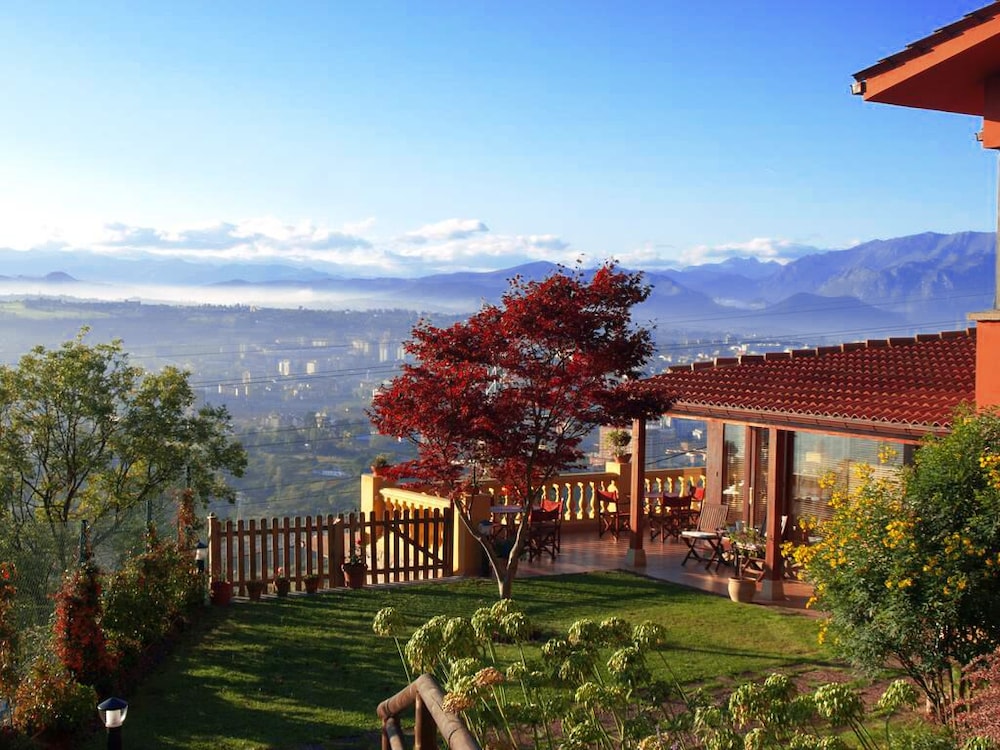 Hotel Casa Camila — carbon neutral stay, Oviedo