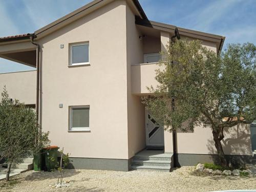 Apartments with parking space Zdrelac Pasman 21549 — 4-Star Luxury Hotel in Preko, Croatia