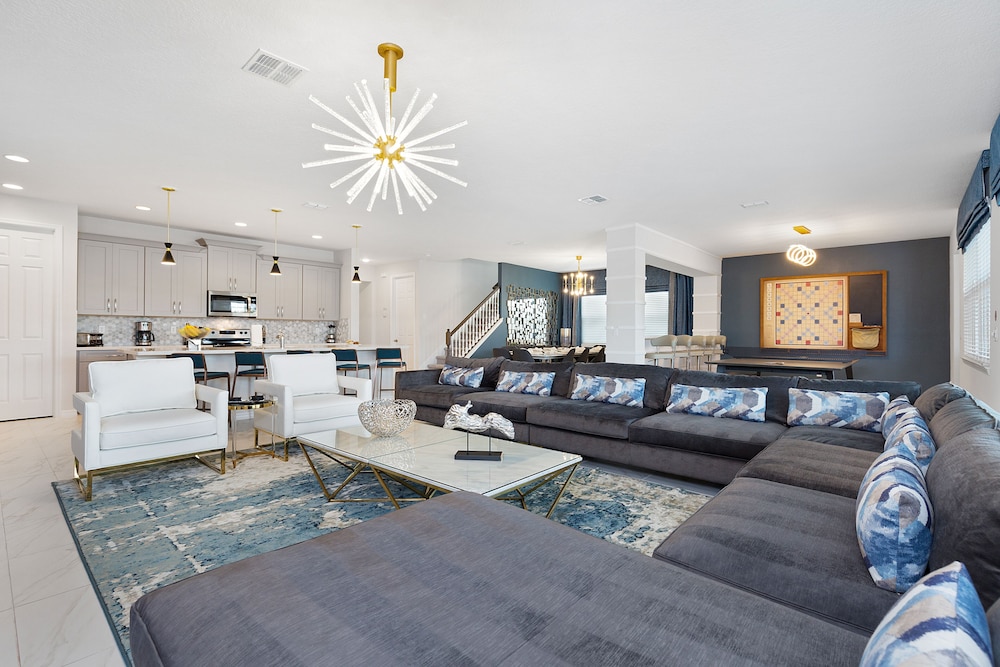 Solara Resort Luxury 9 Bedroom Homes - photo 91