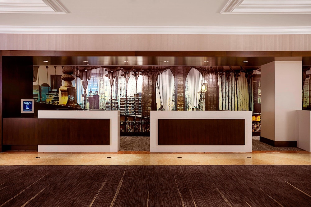 New York Marriott at the Brooklyn Bridge - photo 7