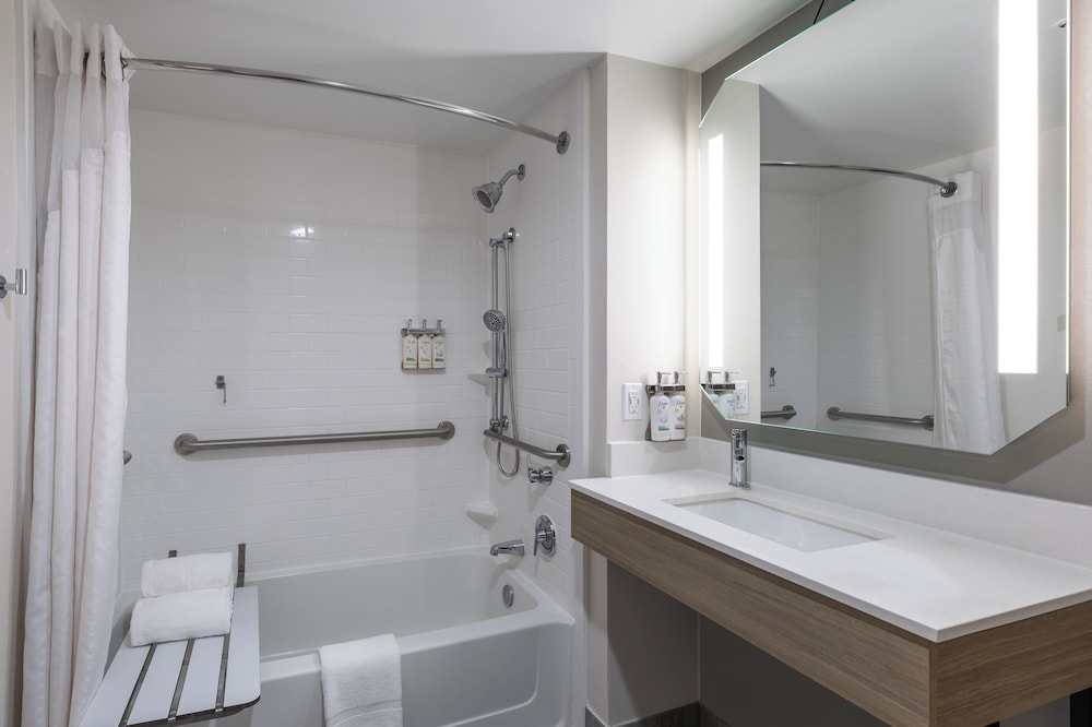 Holiday Inn Anderson by IHG - photo 16