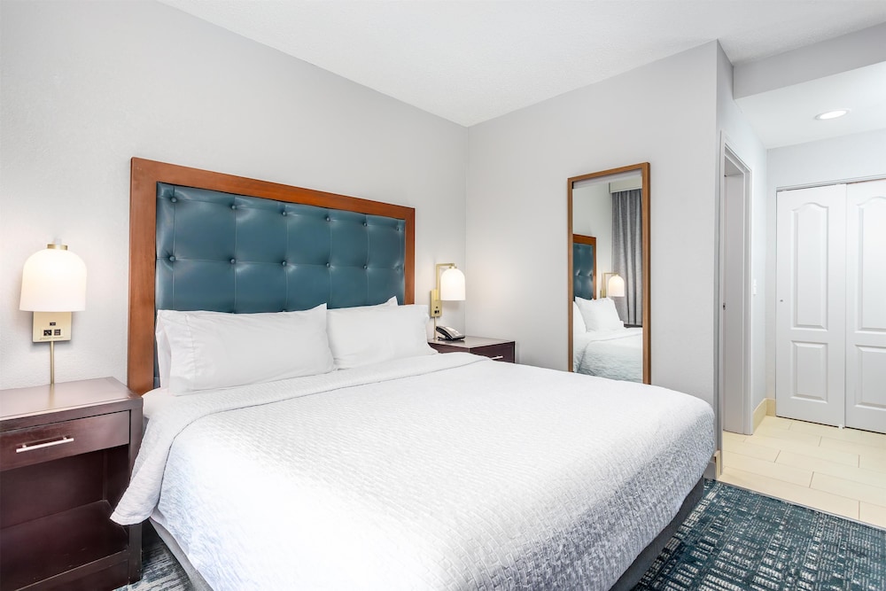 Homewood Suites by Hilton Lexington Fayette Mall - photo 8