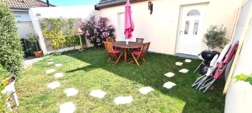 Le Pavillon Maisonnette 150 M Gare Des Aubrais — Fleury Les Aubrais