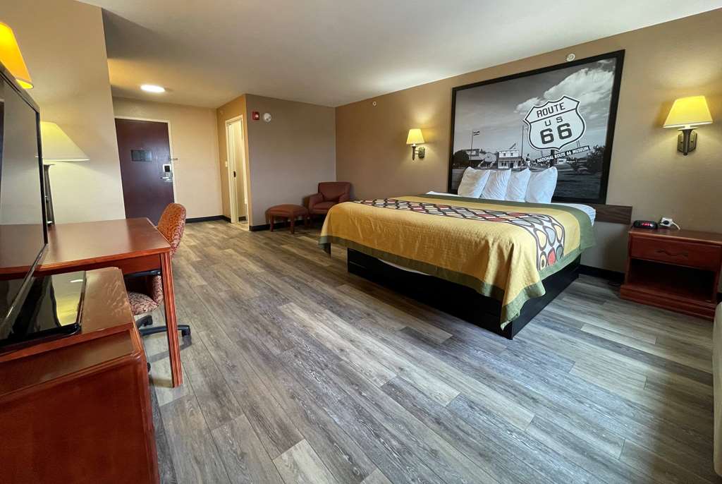 Super 8 by Wyndham Rolla - photo 18