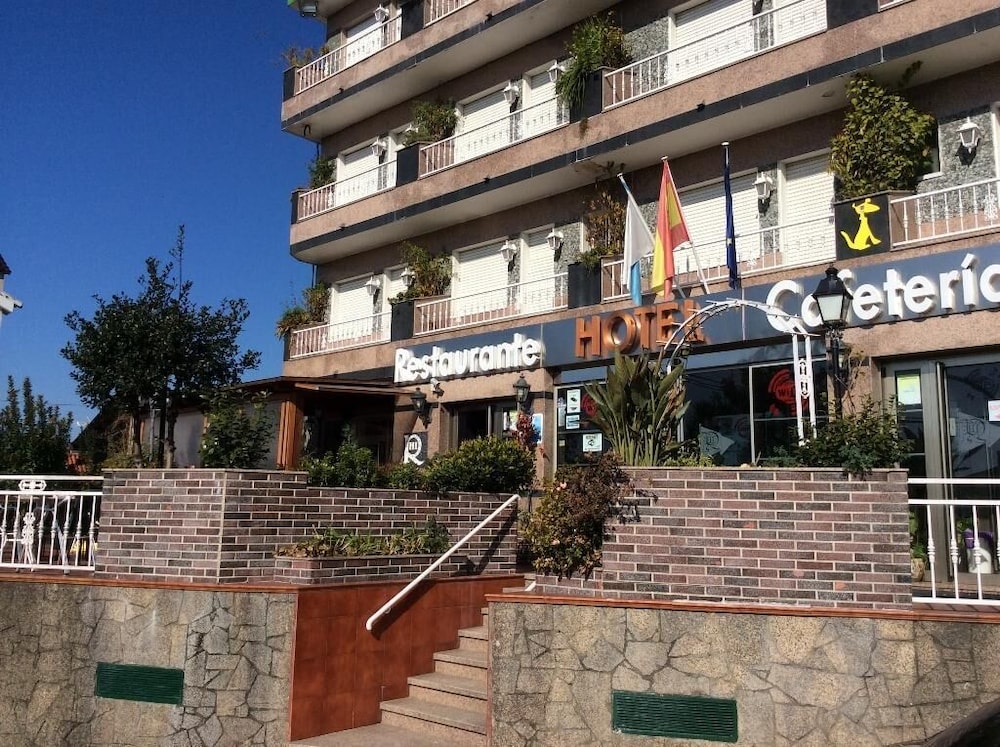 Hotel Internacional — hotel in Porrino