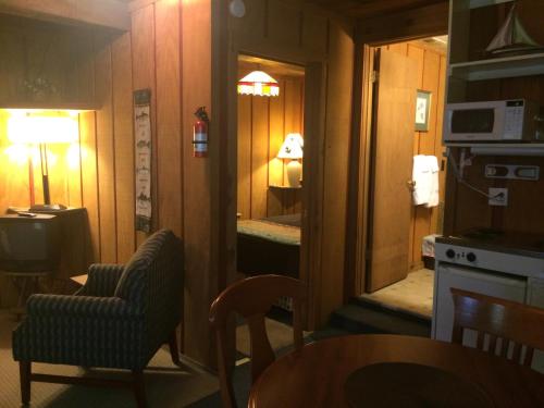 Alpine Motel - photo 81