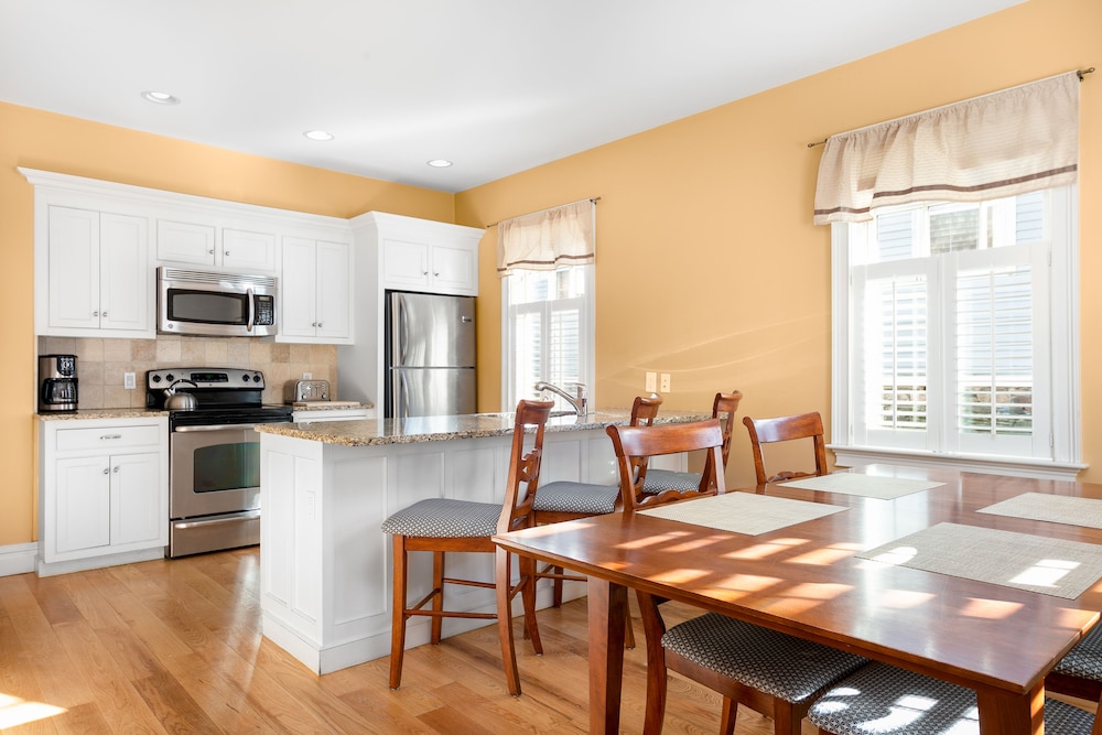 Pelham Court Hotel - photo 11