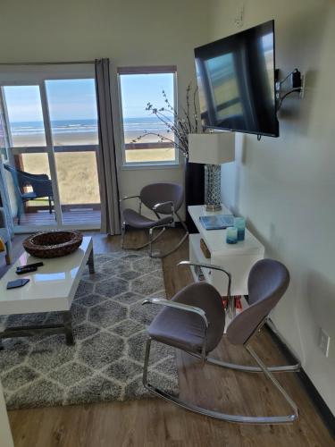 Moonstone Beach Motel - photo 114