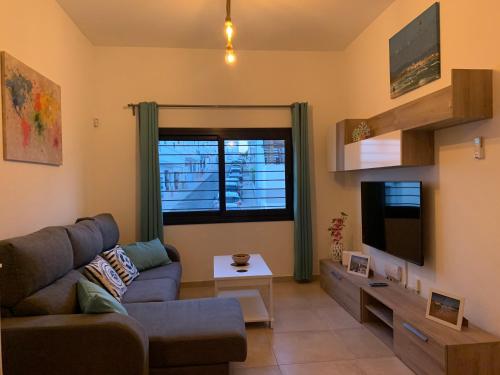 Covento Beach 2 centro con garage y patio — carbon neutral stay, Tarifa
