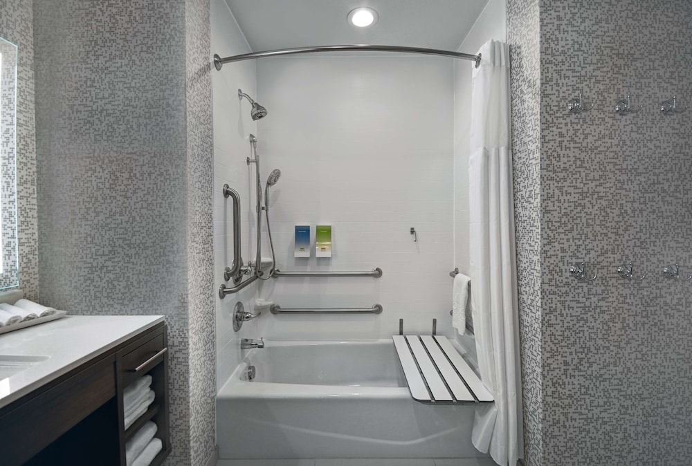 Home2 Suites by Hilton Liberty NE Kansas City - photo 31