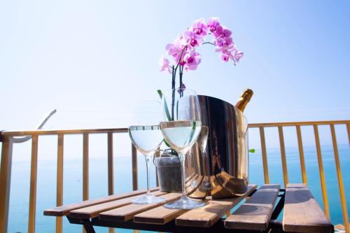 Cullati dal Mare Apartments — 4-Star Luxury Hotel in Pozzallo, Italy