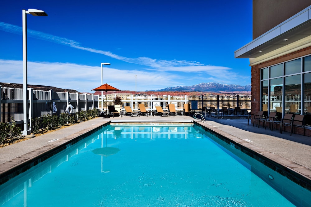Holiday Inn St. George Conv Ctr by IHG - photo 17