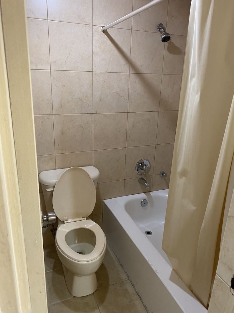 Deer Park Motor Inn - photo 17