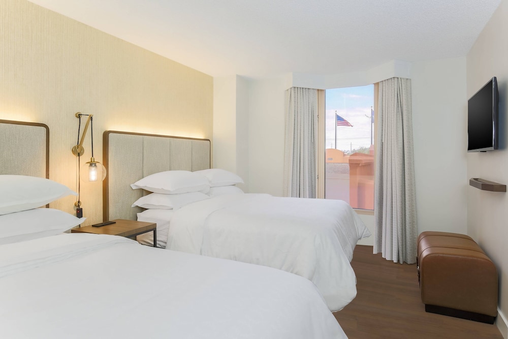 Sheraton Suites Market Center Dallas - photo 10