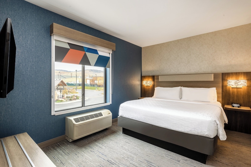 Holiday Inn Express Hotel & Suites Missoula by IHG - photo 16