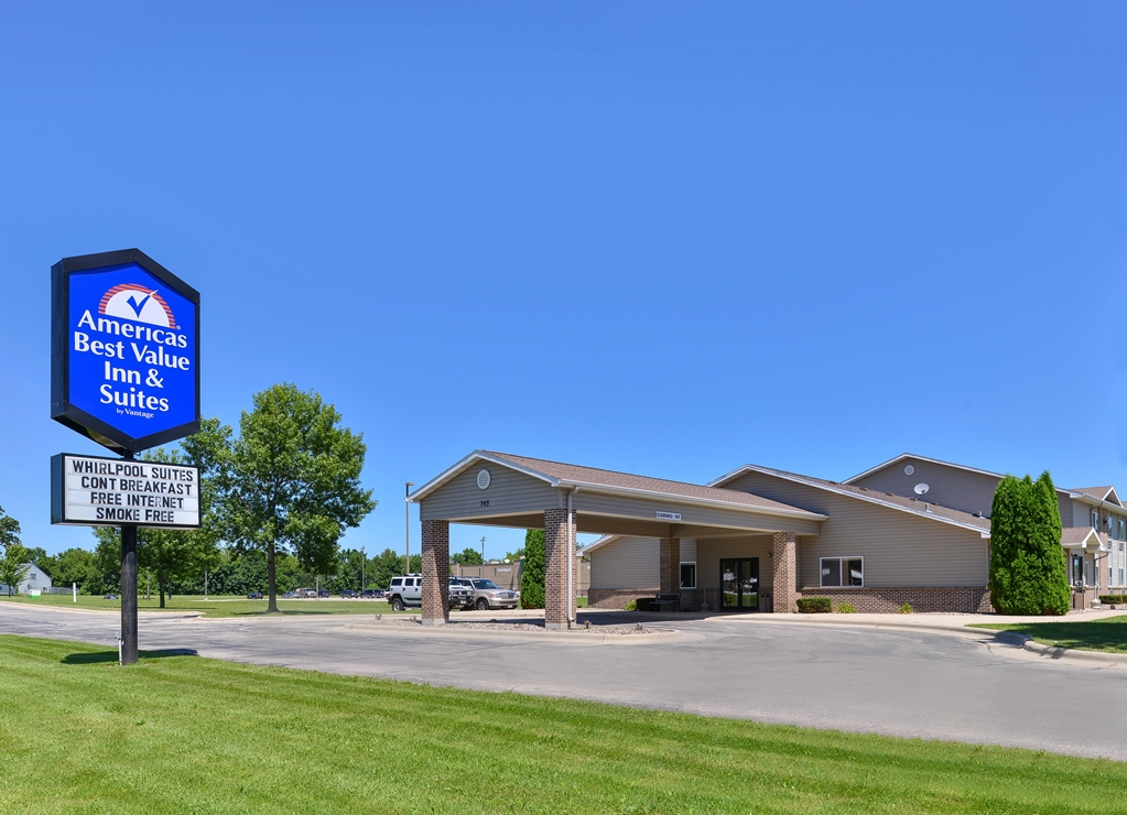 Americas Best Value Inn & Suites Spring Valley - featured photo