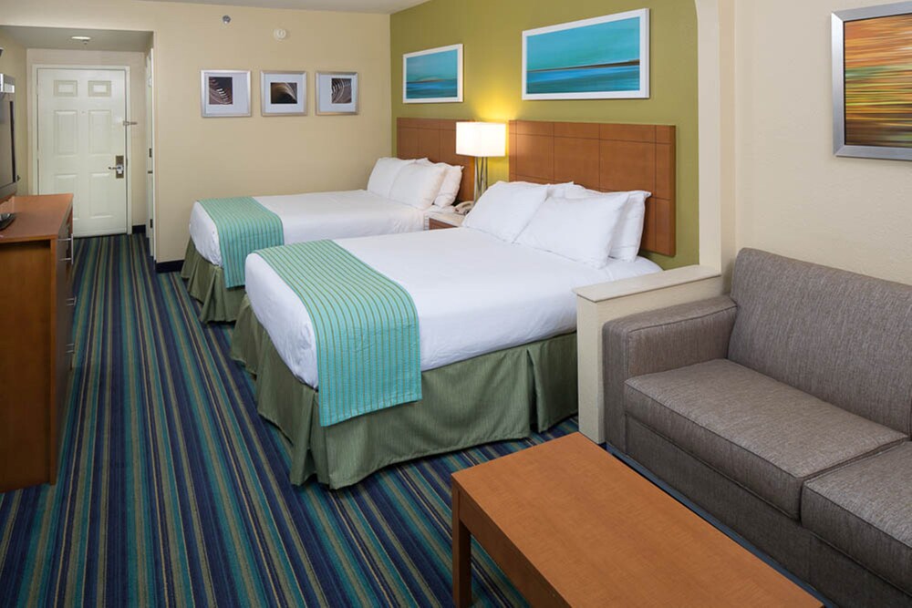 Holiday Inn Express Clermont by IHG - photo 12