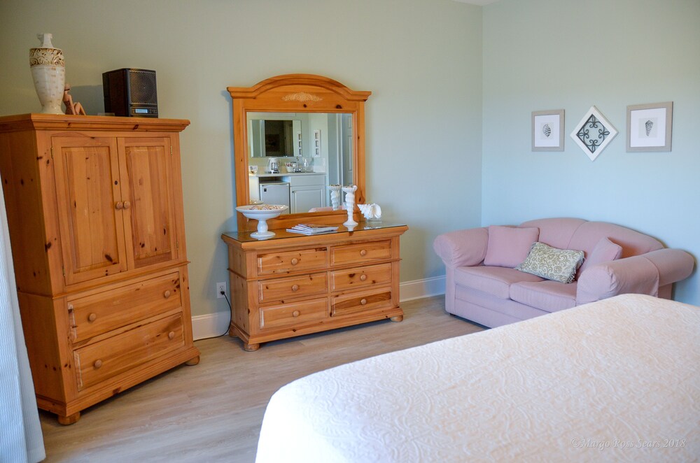 The Sunset Inn - photo 10