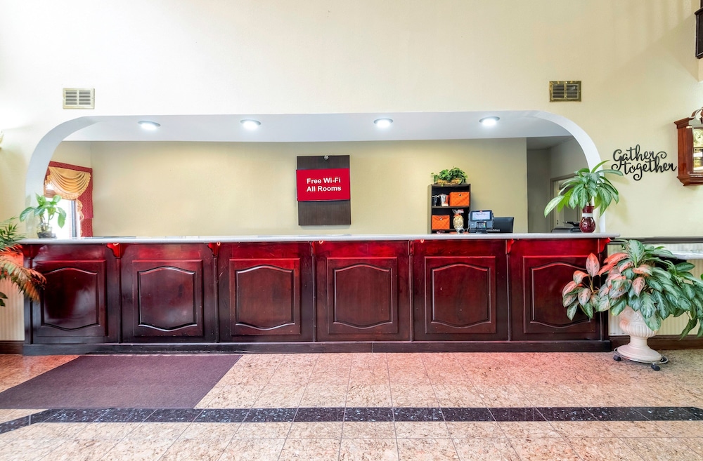 Red Roof Inn Atlanta Southeast - photo 5