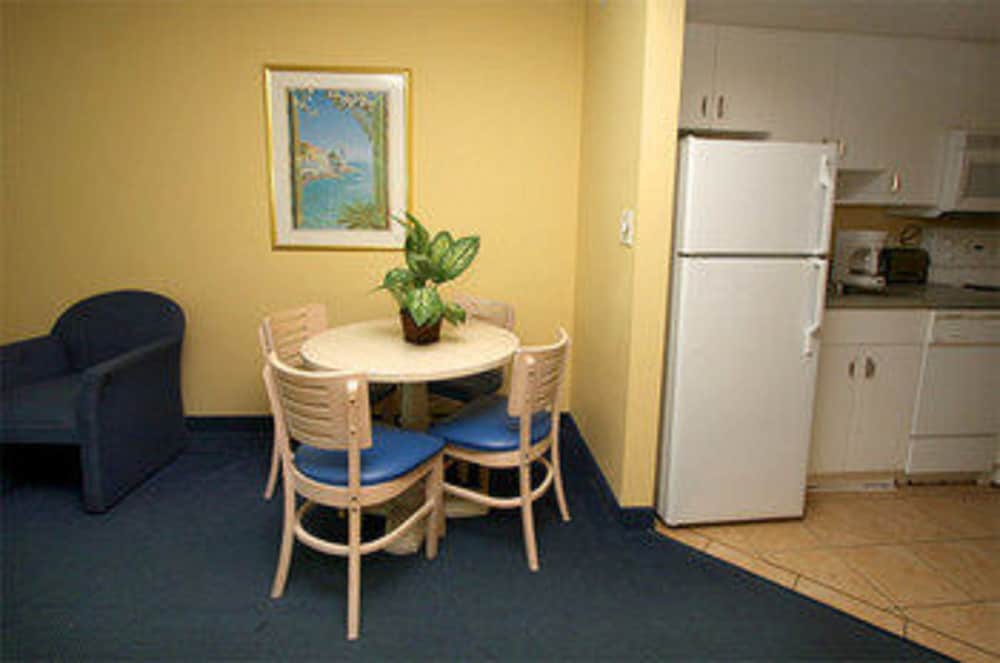 Units at Avista Resort by Elliott Beach Rentals - photo 14
