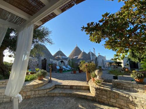 Trullo il Mulino in Locorotondo, Italy