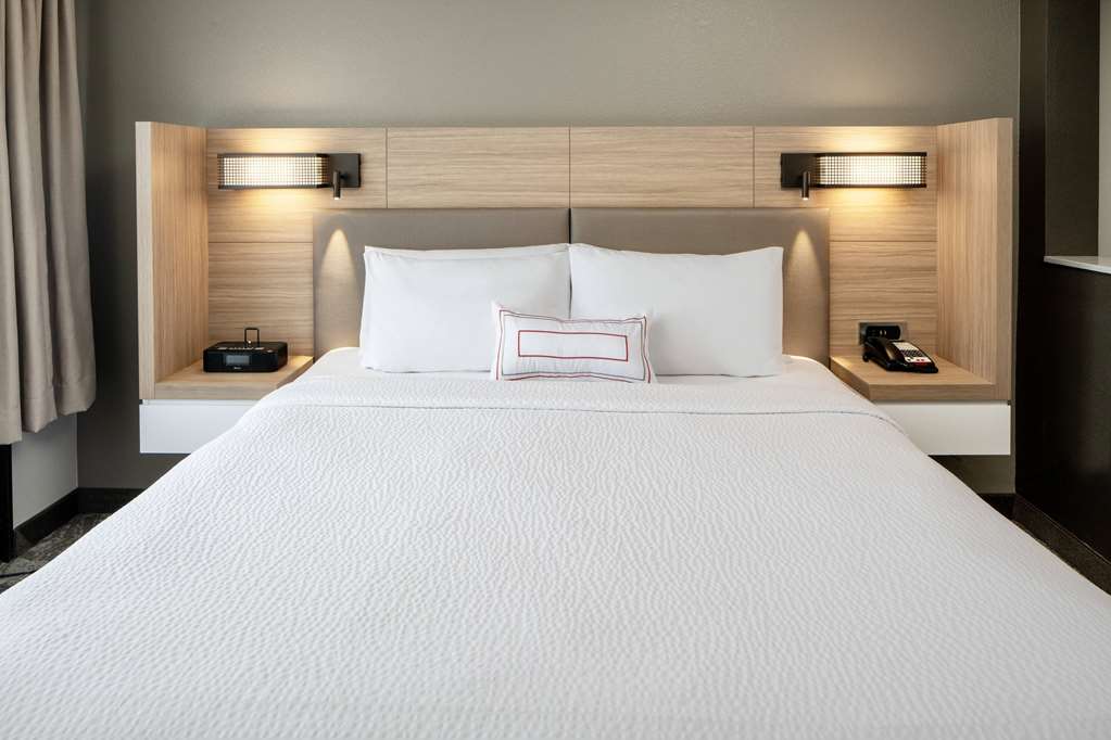 Sonesta Select Nashville Airport Suites - photo 10