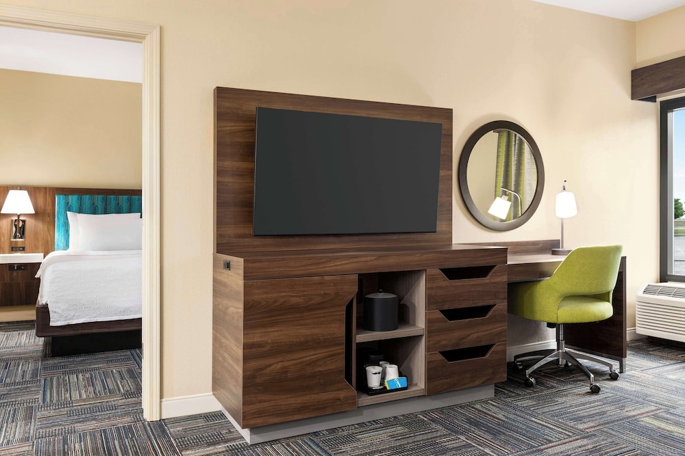 Hampton Inn Atlanta Stone Mountain - photo 9