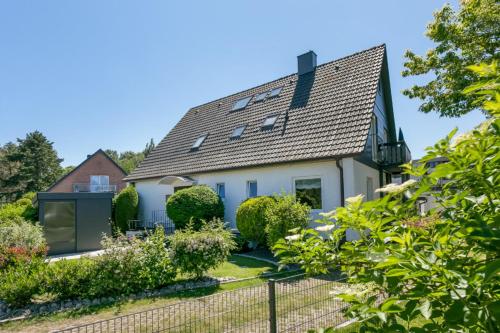 Jale Whg 3 — 4-Star Luxury Hotel in Kellenhusen, Germany