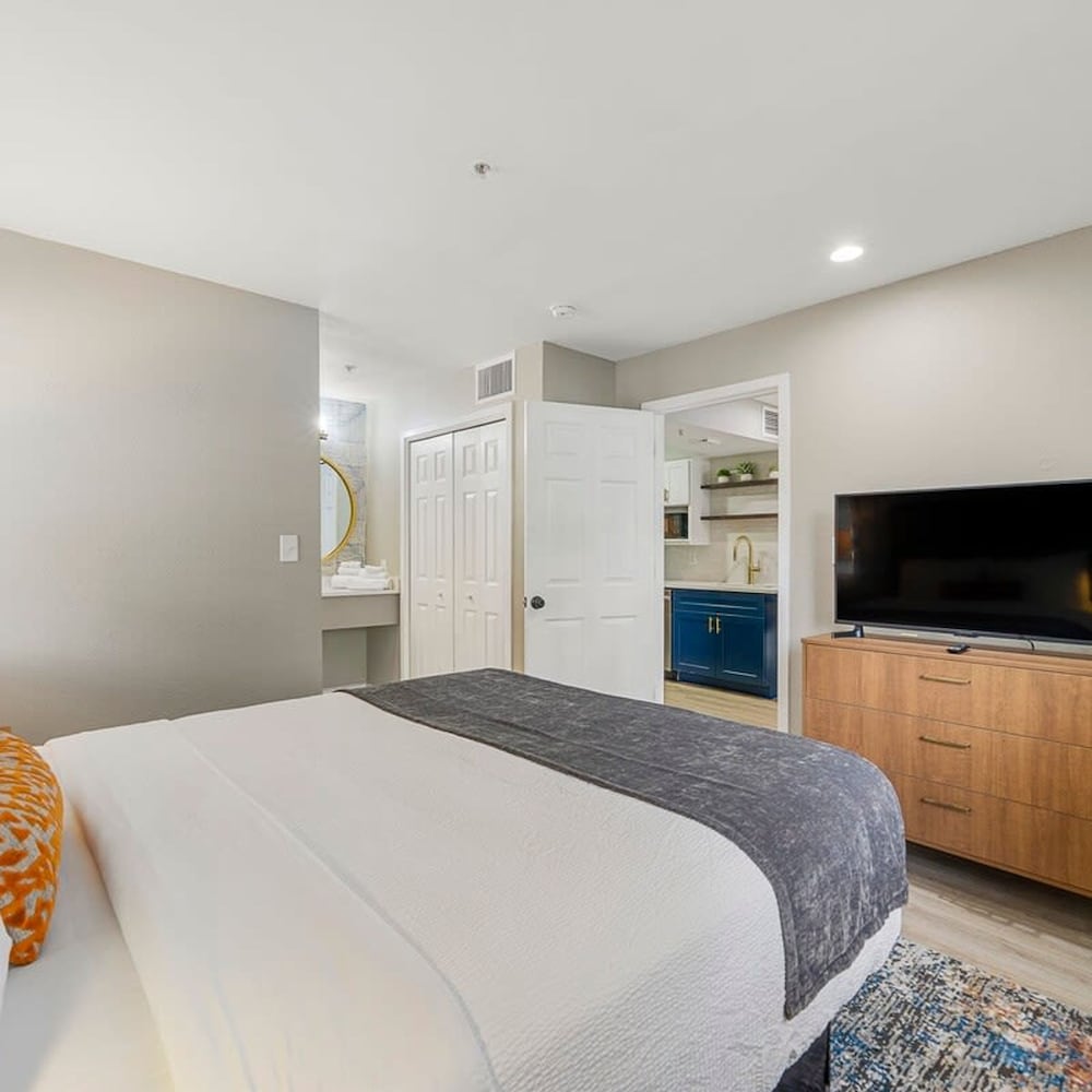 Chic Condo Retreat in Central Buckhead Atlanta — 4-Star Luxury Hotel in Atlanta, United States