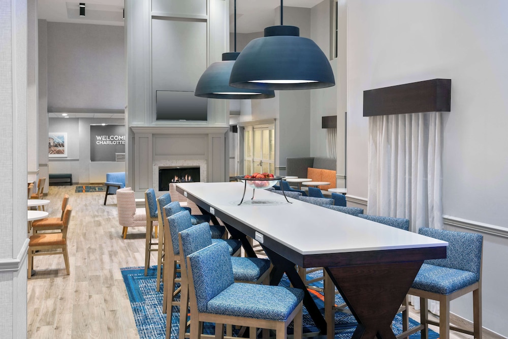 Hampton Inn & Suites Charlottesville At the University - photo 33