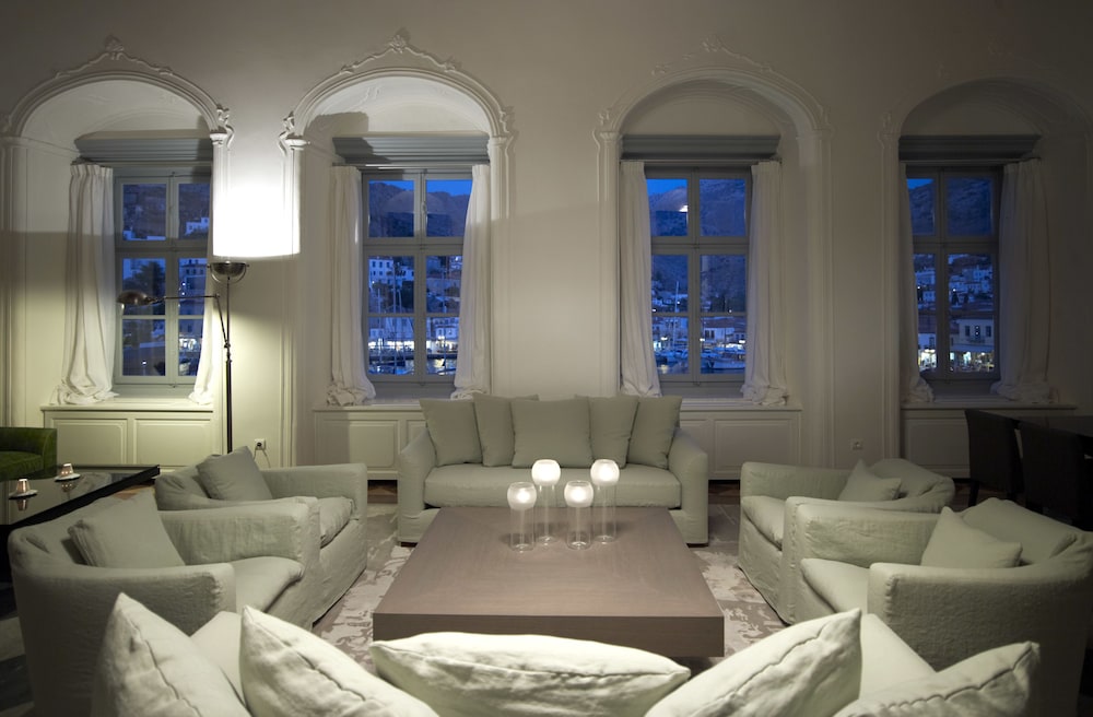 Hydrea Exclusive Hospitality — Ydra — photo 4