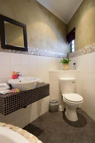 The Bali Grand Lodge And Spa — 4-Star Luxury Hotel in Amanzimtoti, South Africa