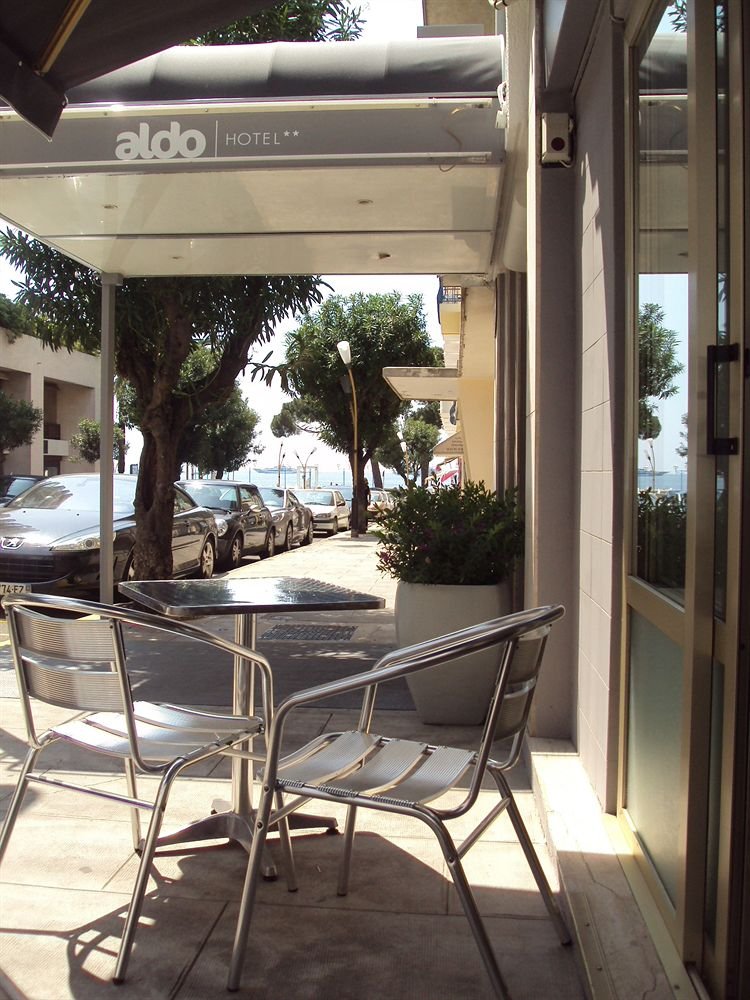 Aldo in Antibes, France