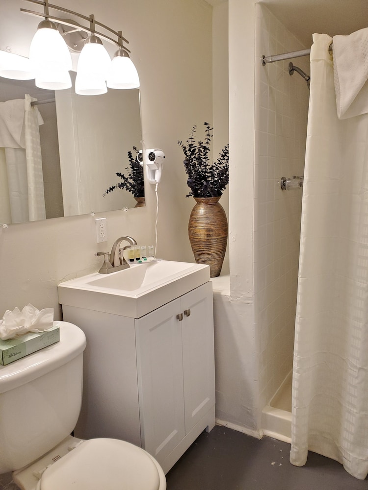 Coronado Island Inn - photo 4