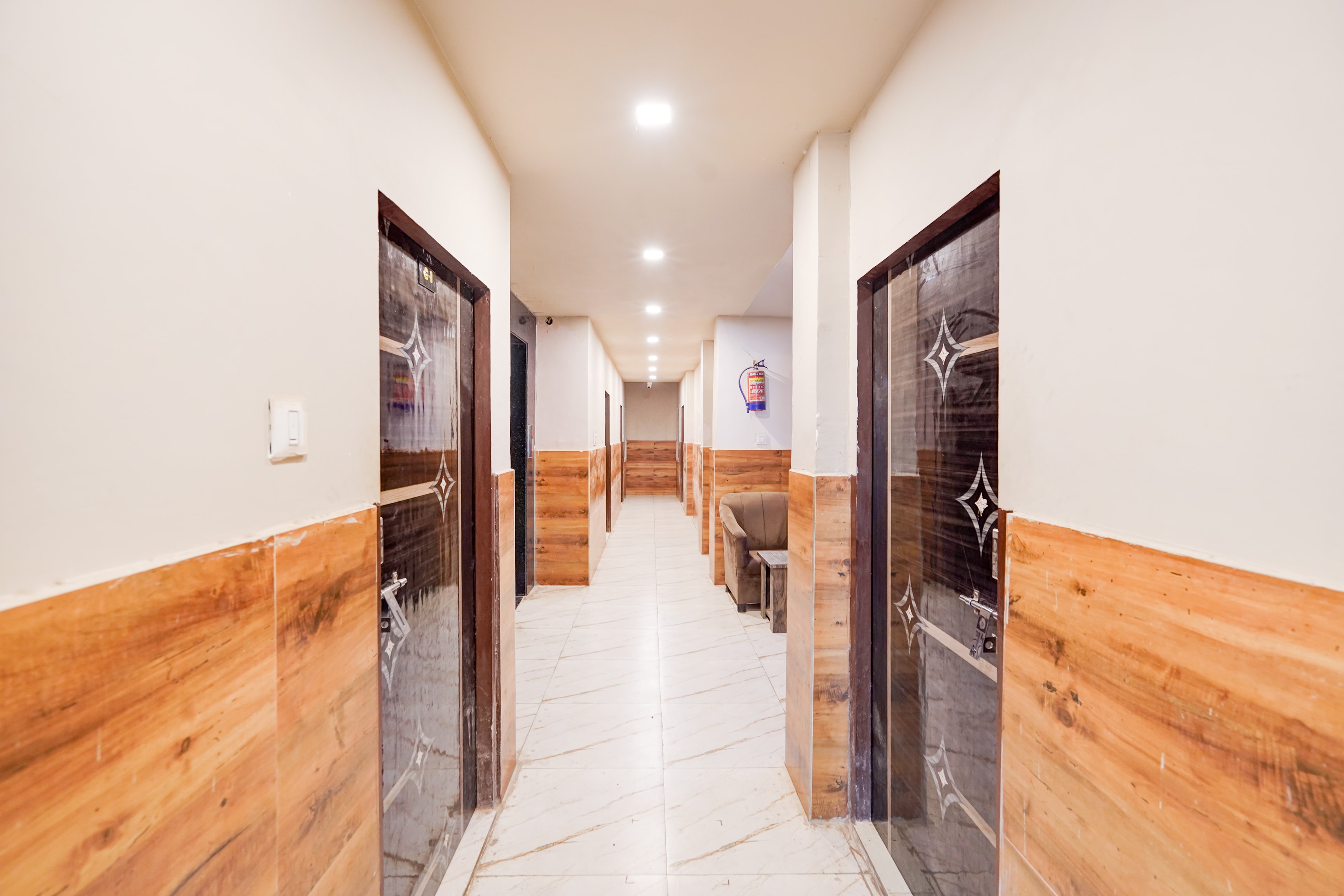 Hotel O By Oyo Shri Panchmukhi Residency Baran Road — Kota