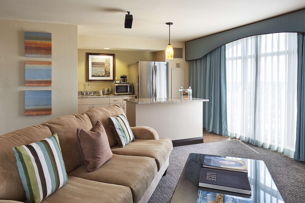 DoubleTree by Hilton Orlando Theme Park Resort - photo 35