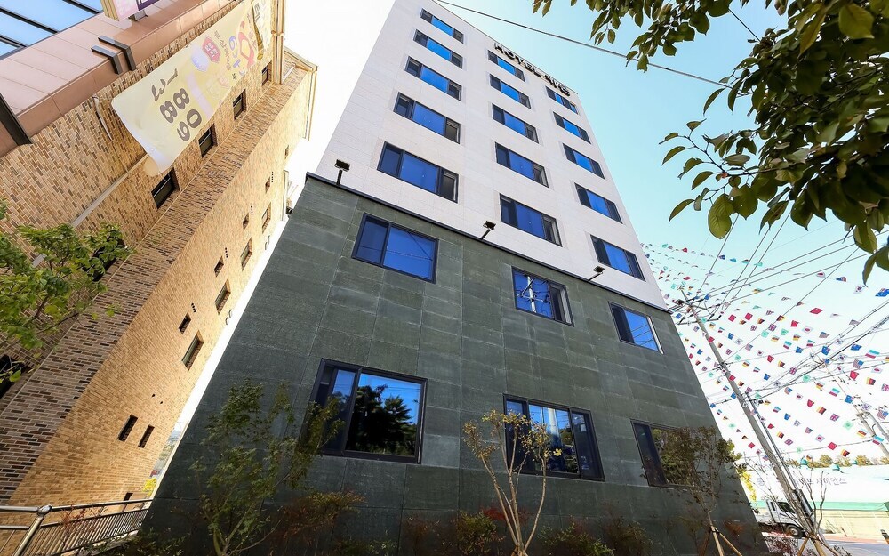 Chungju Kamon in Waegwan, South Korea