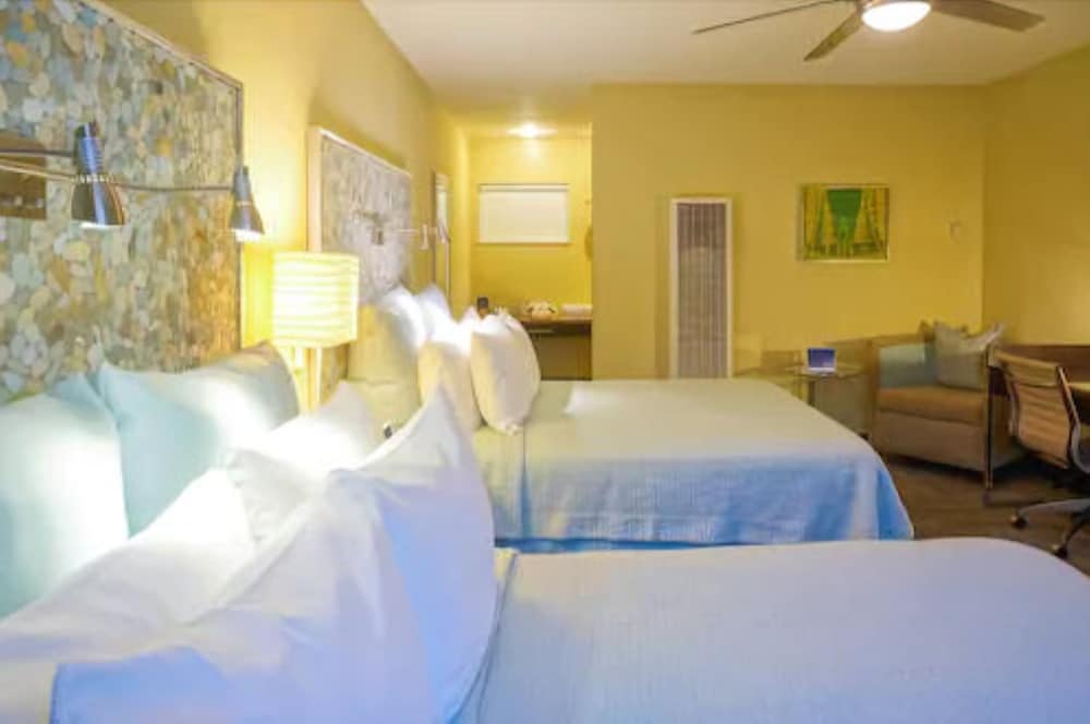 The Inn at East Beach - photo 12