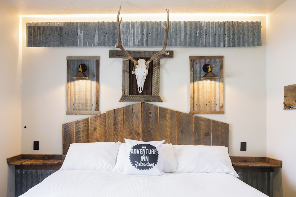 The Adventure Inn Yellowstone - photo 30