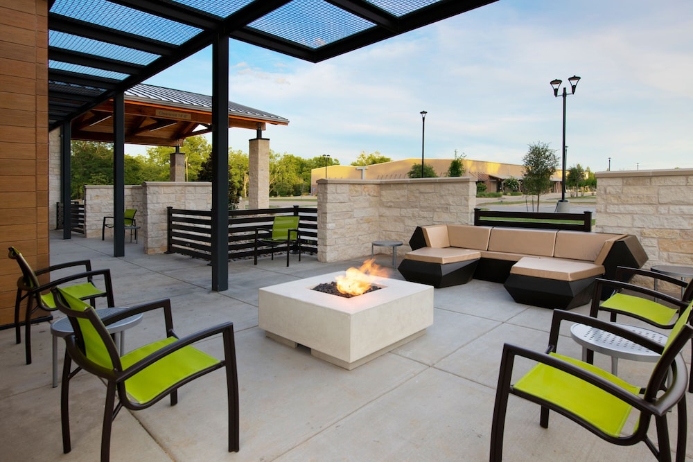 SpringHill Suites by Marriott Lindale Tyler - photo 22