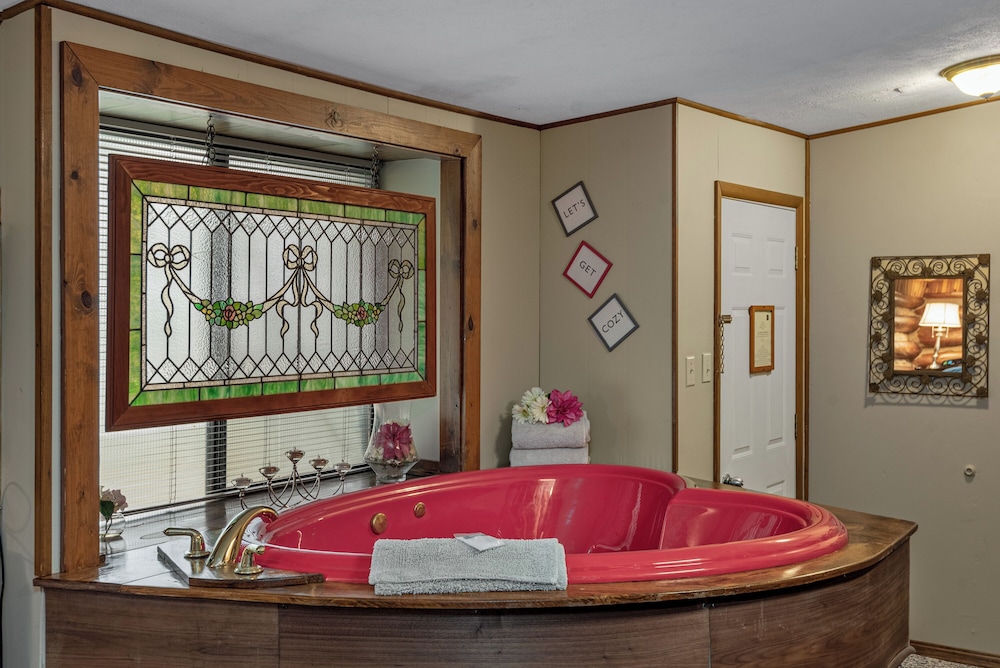 Tall Pines Inn - photo 74