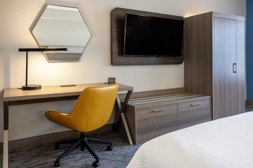 Holiday Inn Express Hotel & Suites New Tampa I 75 by IHG - photo 10