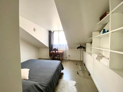 Loft Sant Ambrogio with Terrance — 4-Star Luxury Hotel in Milan, Italy