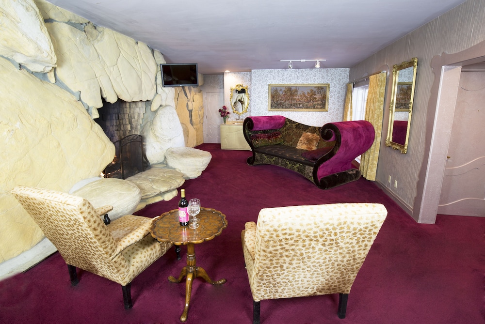 Madonna Inn - photo 138