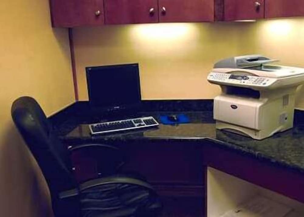 Hampton Inn Augusta Gordon Highway - photo 34