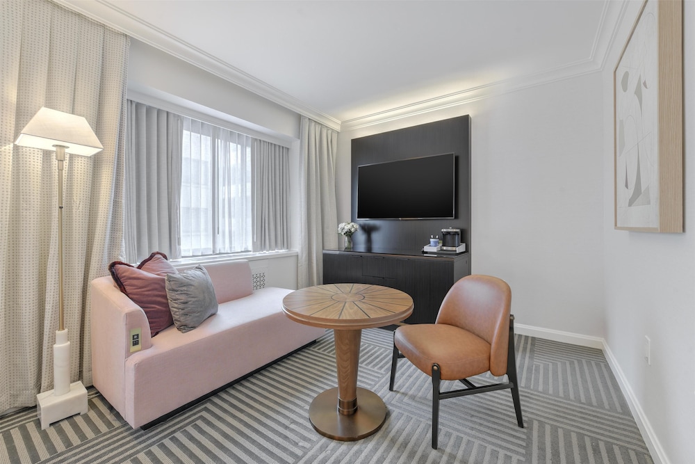 Capital Hilton - photo 79