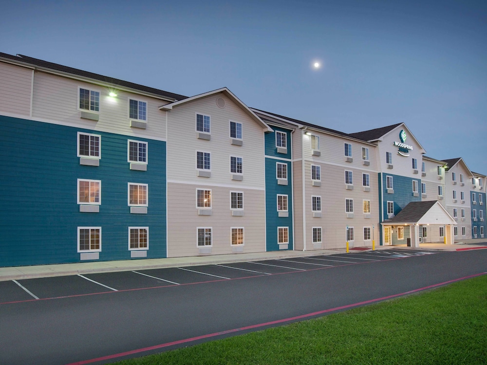 WoodSpring Suites Lebanon - photo 29