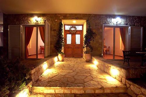 Bisti Guesthouse — 4-Star Luxury Hotel in Ermioni, Greece