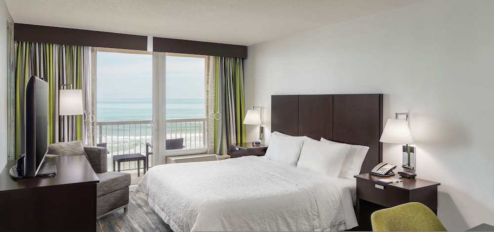 Hampton Inn Daytona Beach Beachfront - photo 51